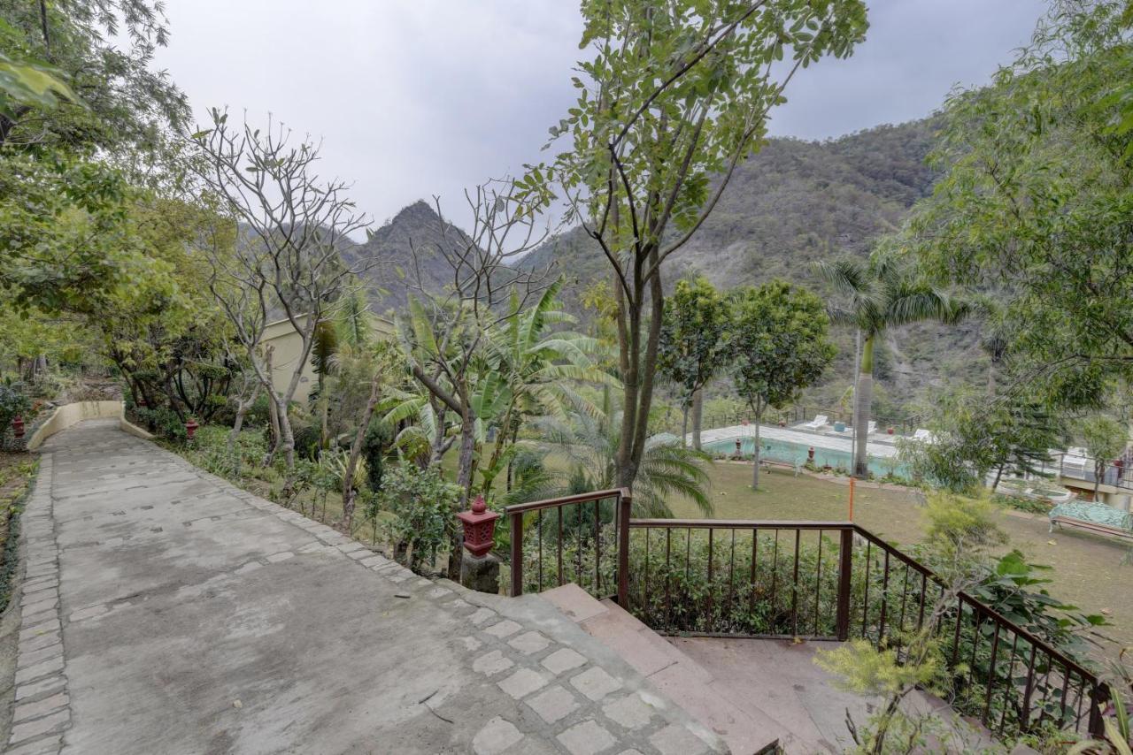 Raga On The Ganges, Rishikesh Hotel Exterior photo